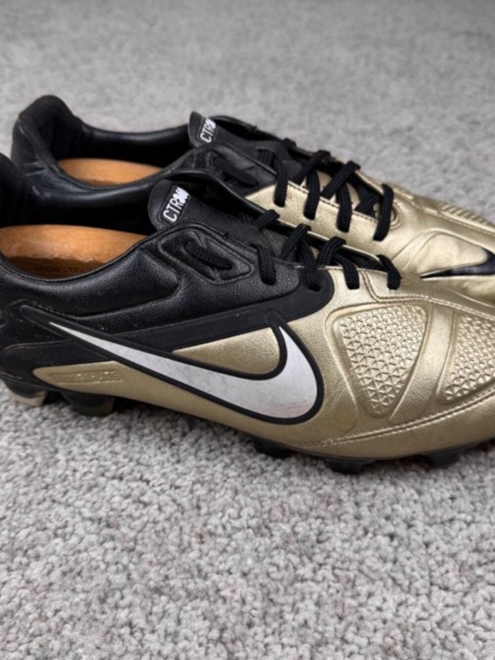 Nike CTR360 Maestri II Elite FG Carbon Gold Black Size 9.5 US Rare 429995-910